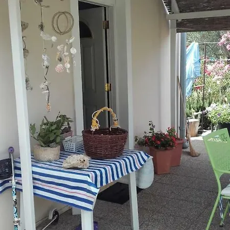 K.b.168 Apartment Pasman