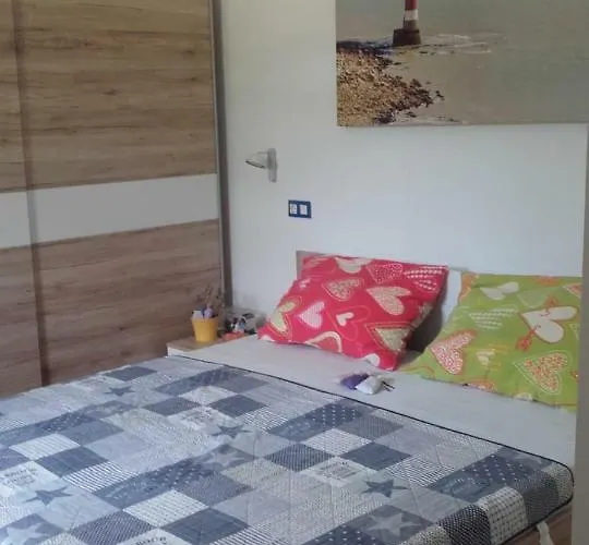 K.b.168 아파트 Pašman